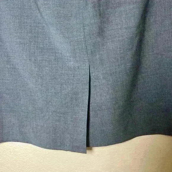 Talbots pin skirt size 14 waist: 19in length: 24in - Picture 5 of 6